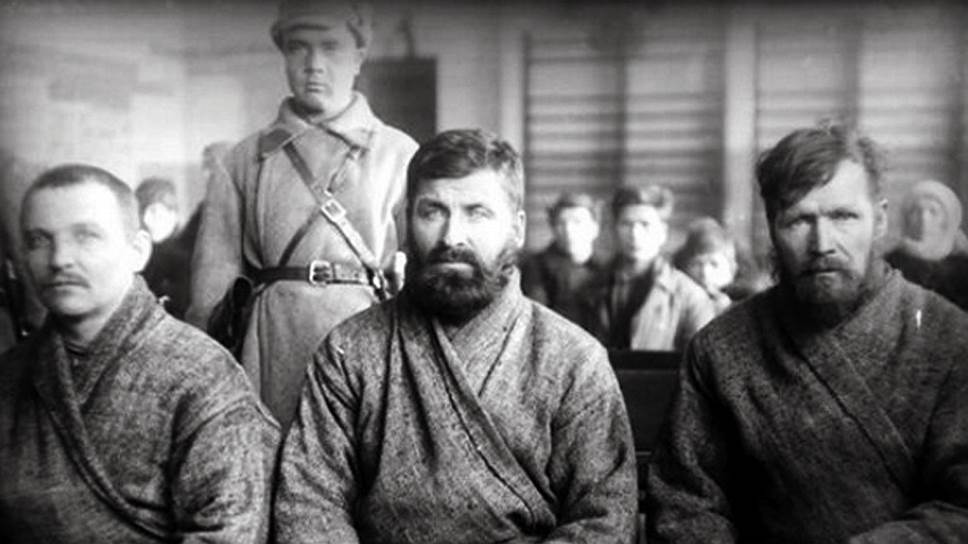 Как большевики подавили первый крестьянский бунт