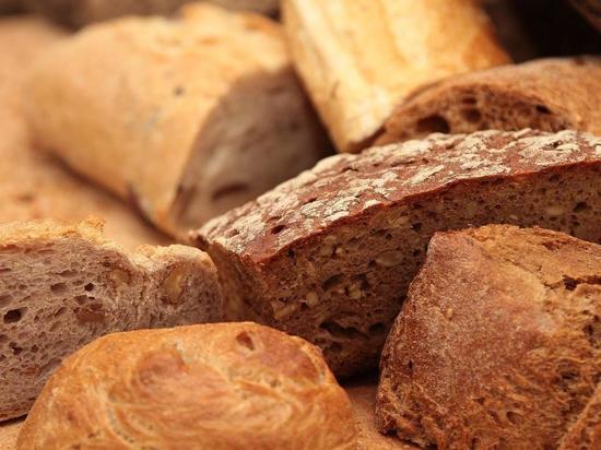 Россиянам предрекли дальнейшее удорожание хлеба: производители заговорили о тупике - МК