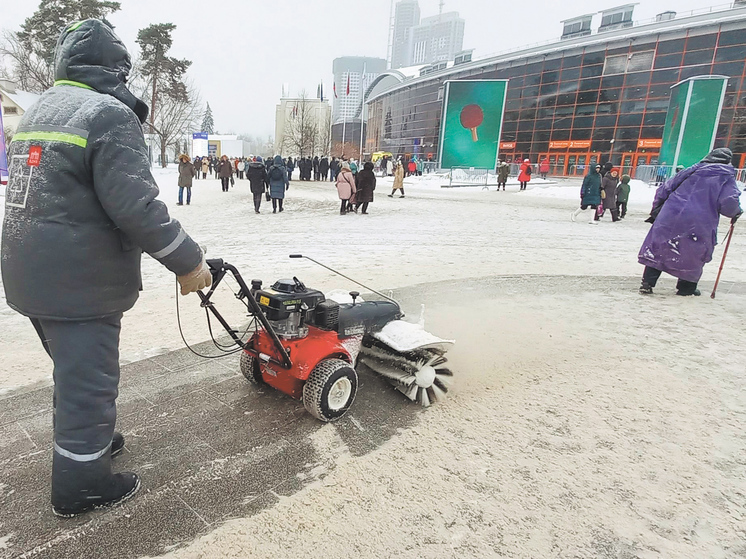 Апокалиптический снегопад в Москве: таких осадков не было 70 лет - МК