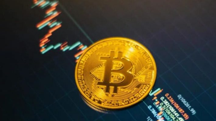 bitkoyn-upal-nizhe-70-tys-dollarov